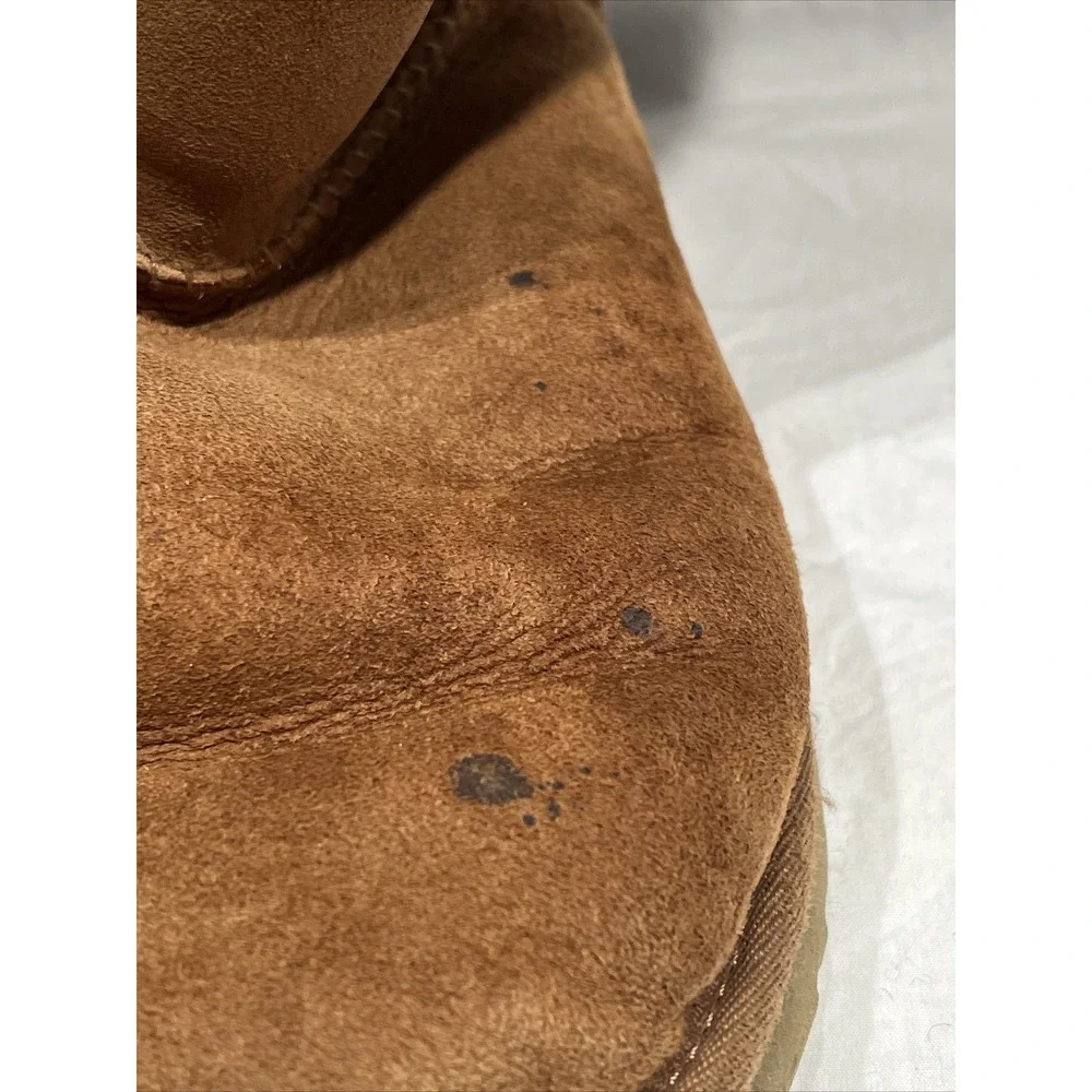 UGG brown leather